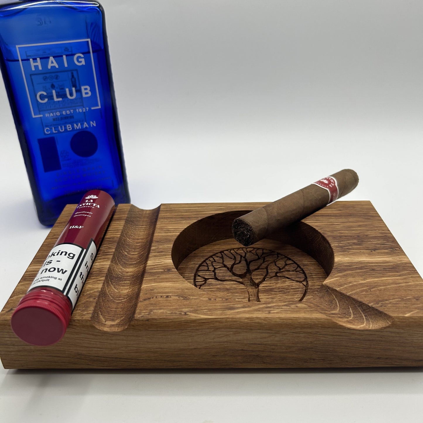 Cigar Ashtray Handcrafted Luxury French Oak, Premium Quality, Elegant Ash Tray Ideal Gift for Cigar Enthusiasts Unique Luxury Cigar Ashtrays