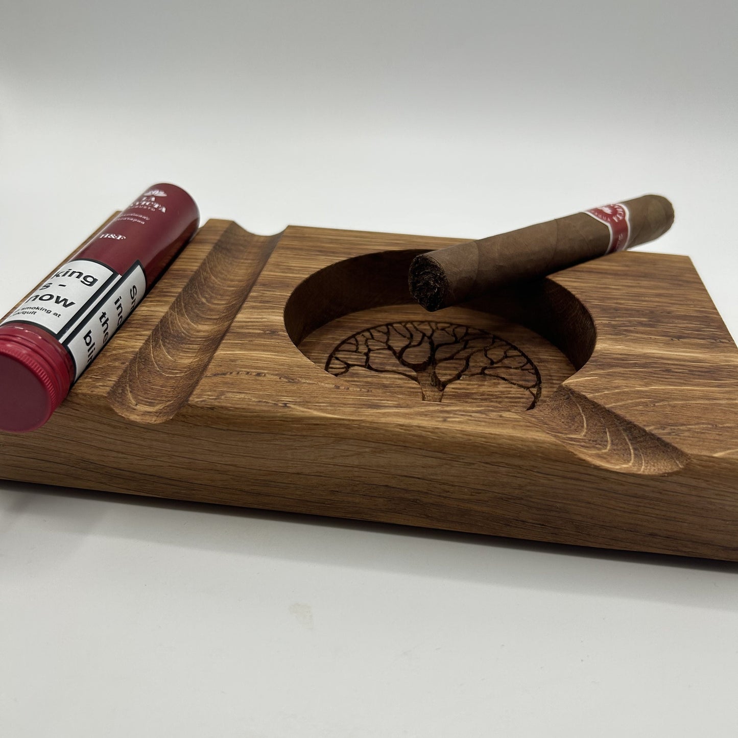 Cigar Ashtray Handcrafted Luxury French Oak, Premium Quality, Elegant Ash Tray Ideal Gift for Cigar Enthusiasts Unique Luxury Cigar Ashtrays